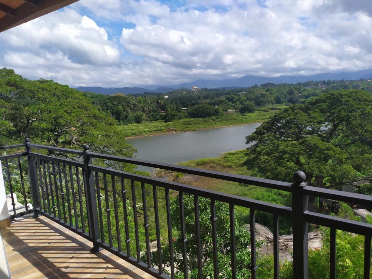 Mahaweli King'S Villa Kandy Eksteriør bilde